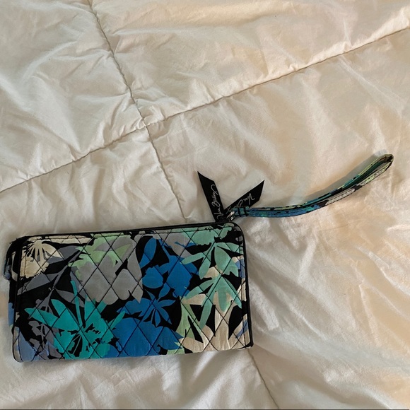 Vera Bradley wallet - Picture 2 of 3